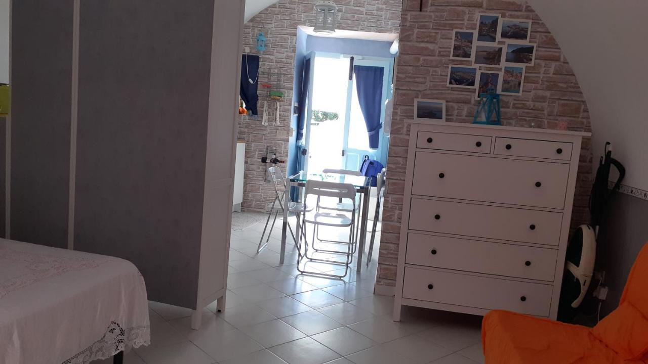 فيلا La Graziella Monolocale Procidano المظهر الخارجي الصورة
